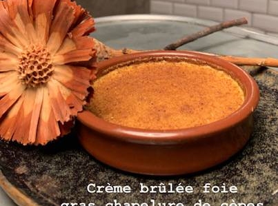 Crème brulée au foie gras chapelure de cêpes